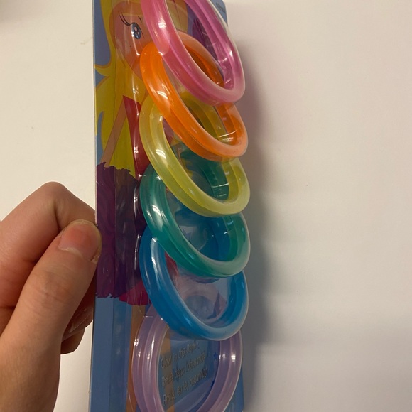 New 2005 Conair Glow in the Dark Jelly Bracelets - Picture 5 of 6